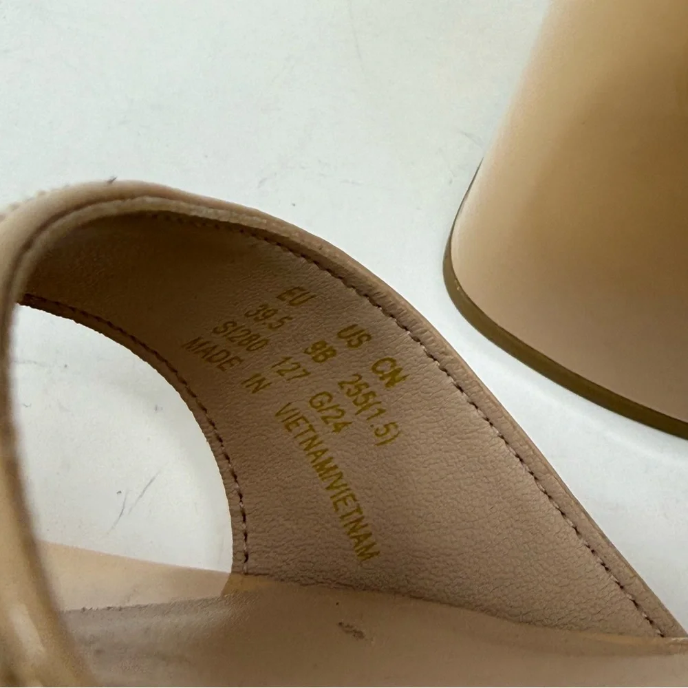 New Stuart Weitzman Gala Patent Leather Sandals Golden Beige Sz 9